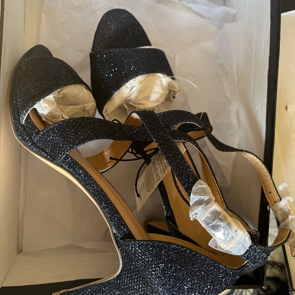 Navy Blue Dress shoe - Picture 6 of 7